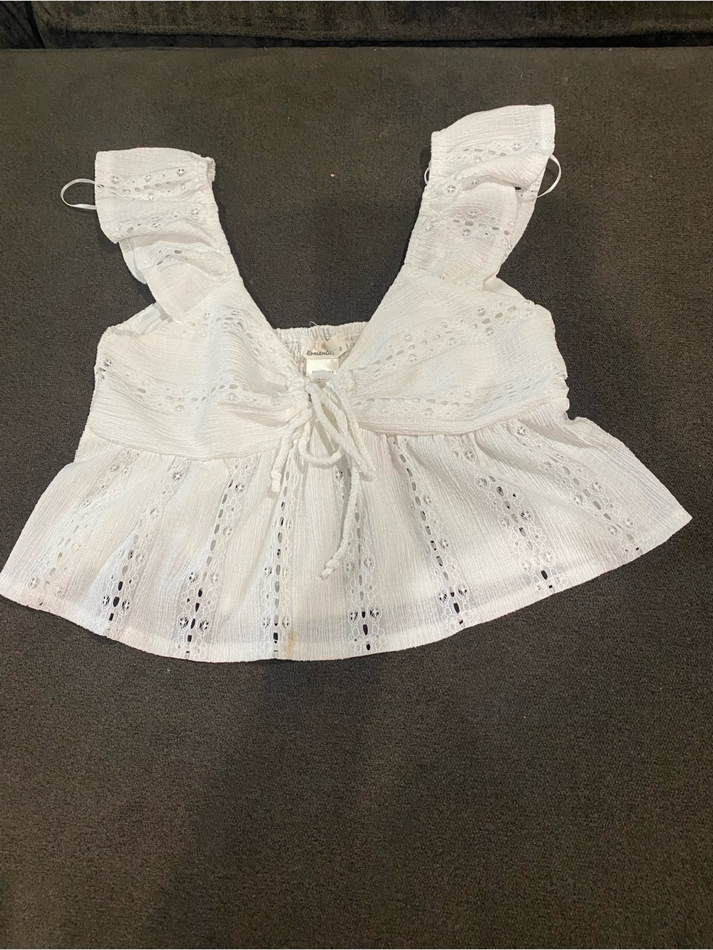 URBAN Romantics White Eyelet Tie-Front Ruffle Strap Camisole